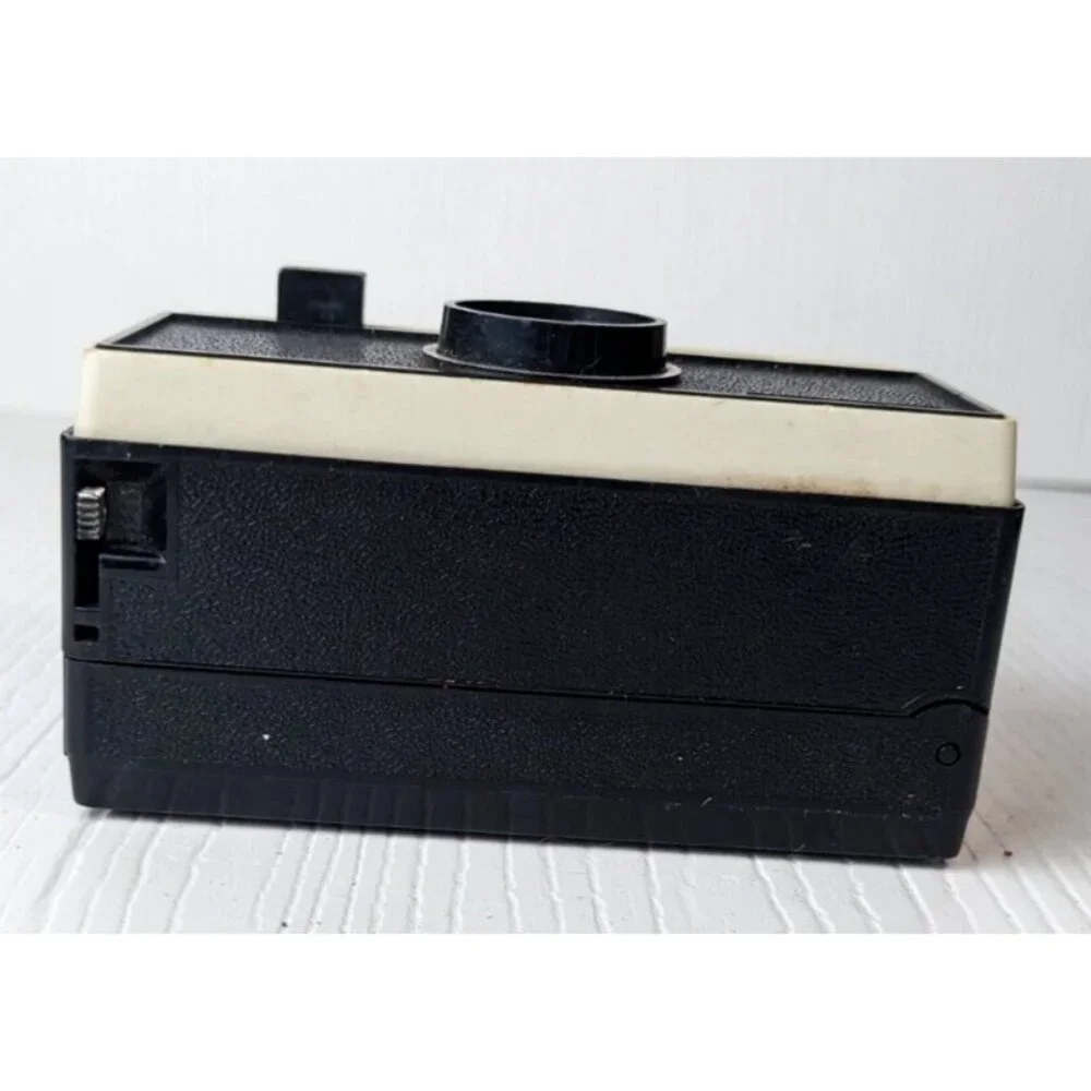 Vintage 1970's IMPERIAL Instant Load 900 for 126 Cartridge Camera VTG Untested